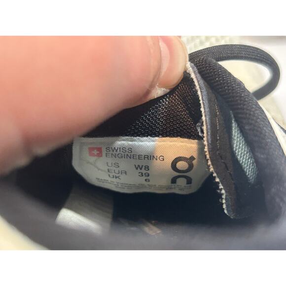 On Cloud X Women's Size 8 Cloudtec Comfort White Sneakers Swiss Running Shoes - Picture 2 of 8